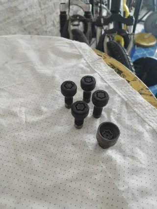 Bulloni antifurto BMW / Mini Cooper