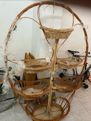 Cestas de mimbre de varios tamaños