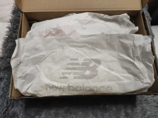 Zapatillas New Balance niño  34,5 Nuevas