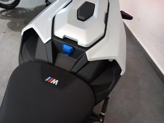 BMW SERIE S M 1000 R (2025)