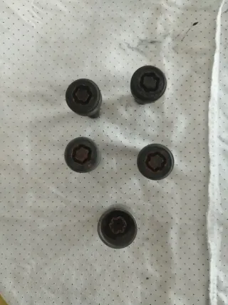 4 Bulloni Antifurto Mini Cooper / BMW