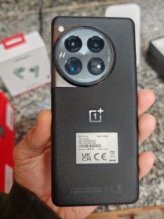 OnePlus 16/512GB + Cargador Inalámbrico + Buds 4