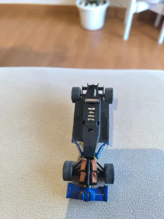 Coche Scalextric ING RENAULT F1 R28