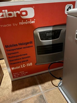 Estufa de parafina electrónica Zibro LC-140