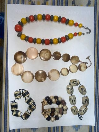 Collezione di collane e bracciali da donna