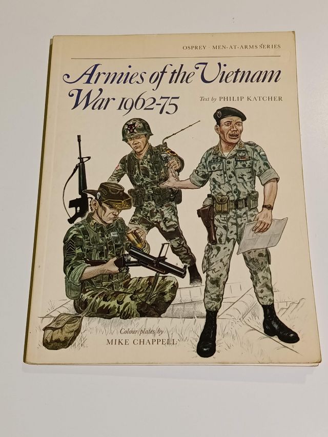 Lote libros Osprey Men-at-arms series