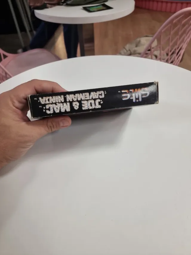 Joe & Mac Super Nintendo PAL Version