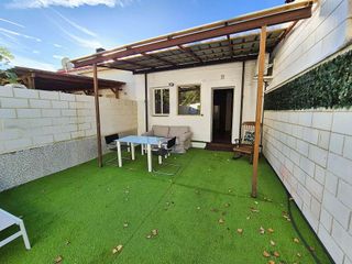 Casa adosada en alquiler en Tudela de Duero