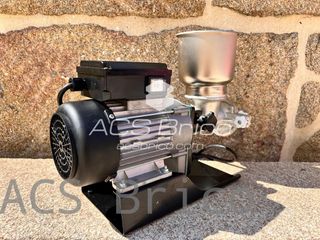 Molino Triturador Maíz Seco y Húmedo Arepas Eléctrico 1 Hp - 00808 - GARHE