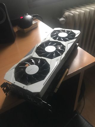 Tarjeta Gráfica Gigabyte RTX 2080 Super Blanca