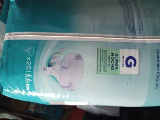 Grande, paquetes  de 20uds. caja 80 unidades.