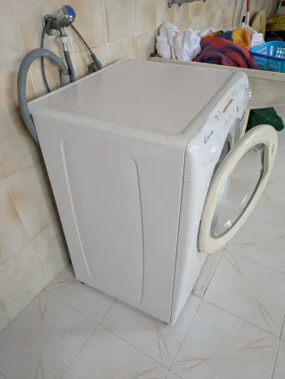 Lavadora Candy Grand GO 106-37 6 KG