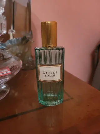 Flacone profumo Gucci Mémoire d'une Odeur vuoto