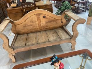 BANCO DE MADERA RÚSTICA RESTAURADO