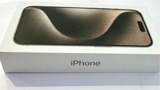 iPhone 15 Pro 256 GB Titanio