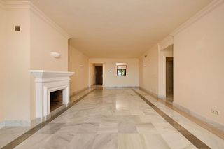 Piso en venta en Benahavís