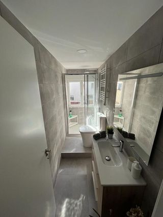 Piso en alquiler en Valdeacederas en Madrid