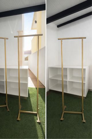 Perchero dorado para tienda