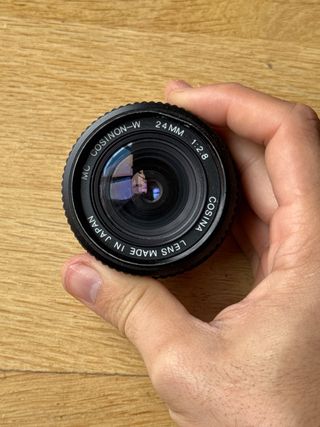 Objetivo Cosina 24mm f/2.8 MC