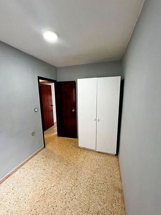 Piso en alquiler en La Malva-rosa en Valencia