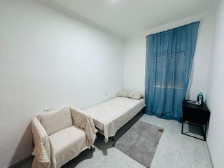 Piso en alquiler en Pla de Bon Repós en Alicante