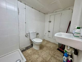 Local comercial en venta en El Raval en Barcelona