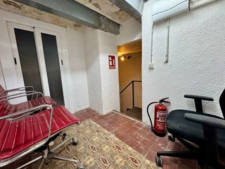Local comercial en venta en El Raval en Barcelona