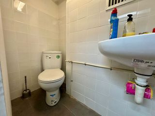 Local comercial en venta en El Raval en Barcelona