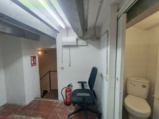 Local comercial en venta en El Raval en Barcelona