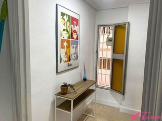 Piso en alquiler en El Juncal - Av. de la Paz en Sevilla