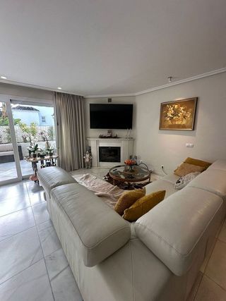 Casa adosada en alquiler en Lomas de Marbella Club - Puente Romano en Marbella