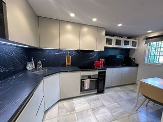 Casa adosada en alquiler en Lomas de Marbella Club - Puente Romano en Marbella