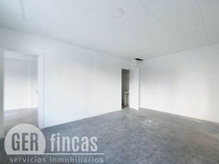 Oficina en alquiler en Ca n'Aurell en Terrassa