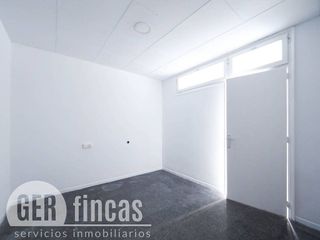 Oficina en alquiler en Ca n'Aurell en Terrassa