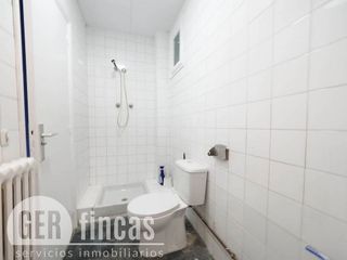 Oficina en alquiler en Ca n'Aurell en Terrassa