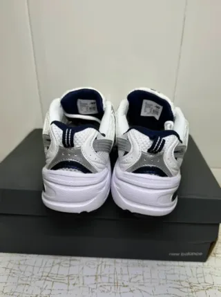 New   Bàlance   530   White  Silver Navy size 38.5