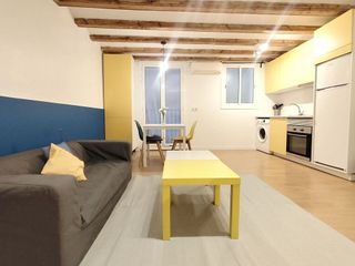 Estudio en alquiler en El Gòtic en Barcelona