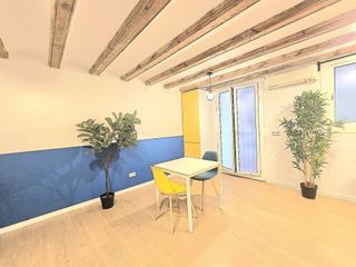 Estudio en alquiler en El Gòtic en Barcelona