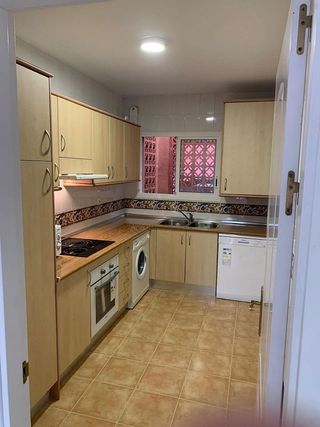 Piso en alquiler en Cabo Pino - Reserva de Marbella en Marbella