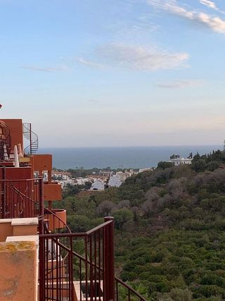 Piso en alquiler en Cabo Pino - Reserva de Marbella en Marbella
