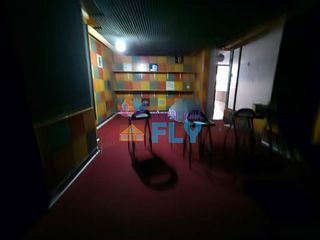 Local comercial en alquiler en Centro en Ourense