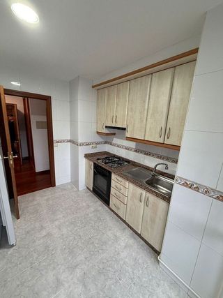 Piso en alquiler en Zona Fernández Ladreda en Pontevedra