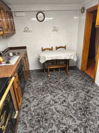 Casa adosada en alquiler en Zona Rural en Mieres