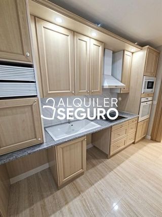 Piso en alquiler en Pryconsa - Poligono Europa en Alcalá de Henares