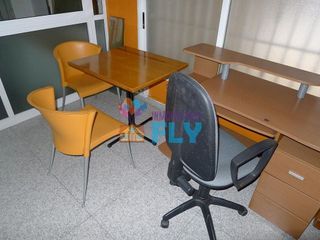 Local comercial en alquiler en Universidad en Ourense