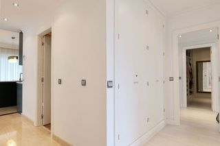 Ático en alquiler en Puerto Banús en Marbella