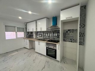 Piso en alquiler en Benalúa en Alicante