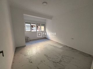 Piso en alquiler en Benalúa en Alicante