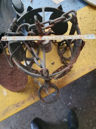 Farol antiguo de forja