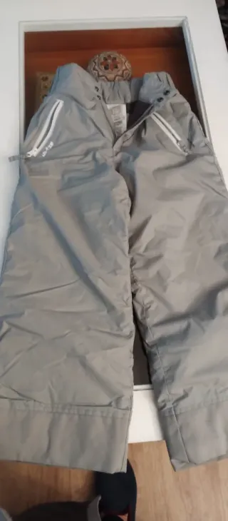 Ropa de esquí para niño